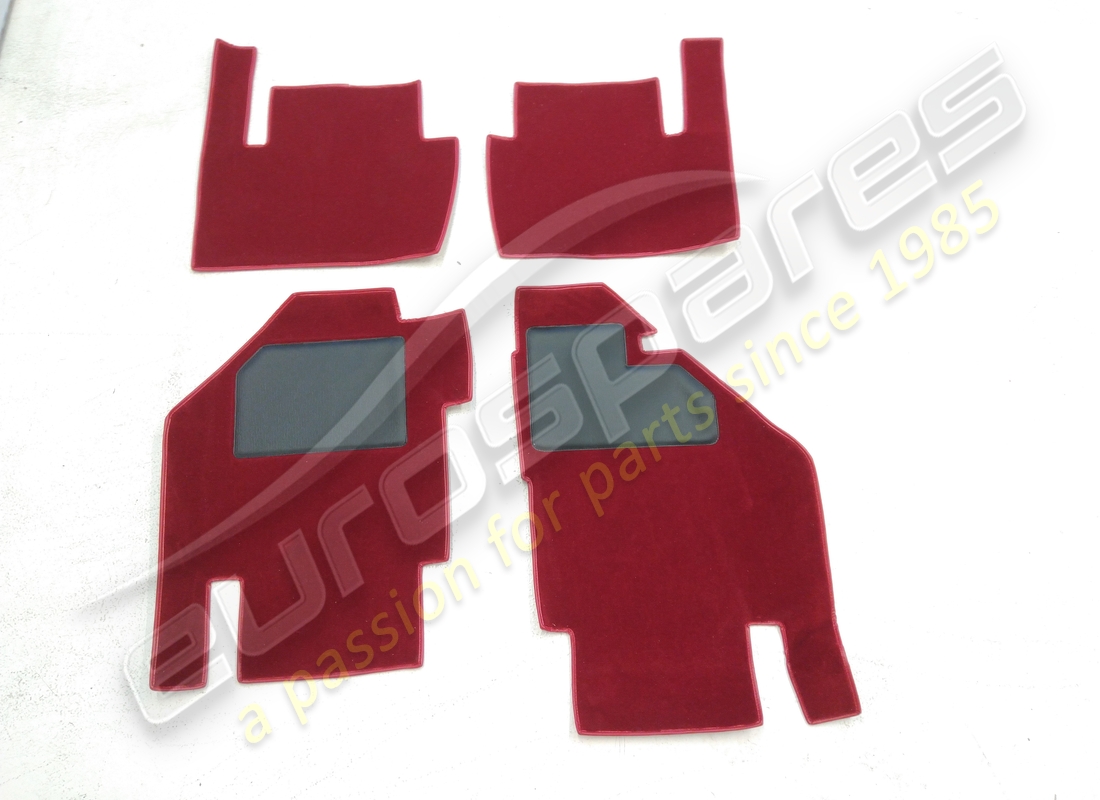 NEUES Ferrari KABINEN-TEPPICH-SET. TEILENUMMER FCARPETR246 (2)