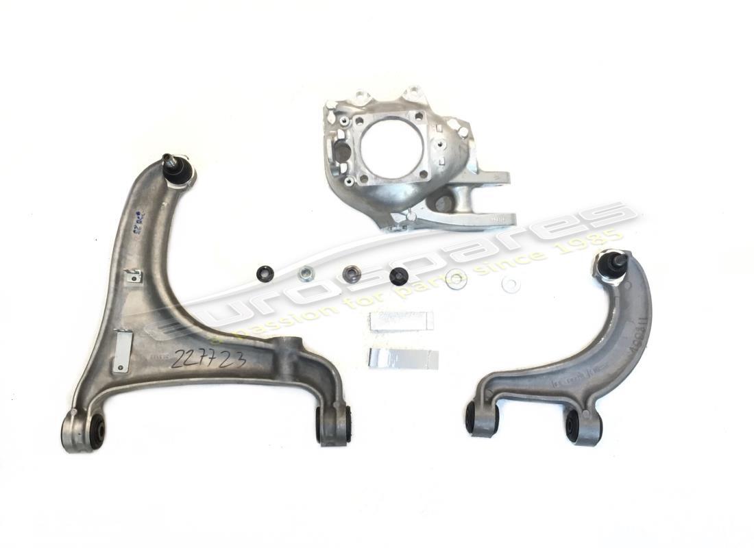 NEUES Maserati RECHTES HINTERRADAUFHÄNGUNGS-KIT MY06. TEILENUMMER 900027691 (1)