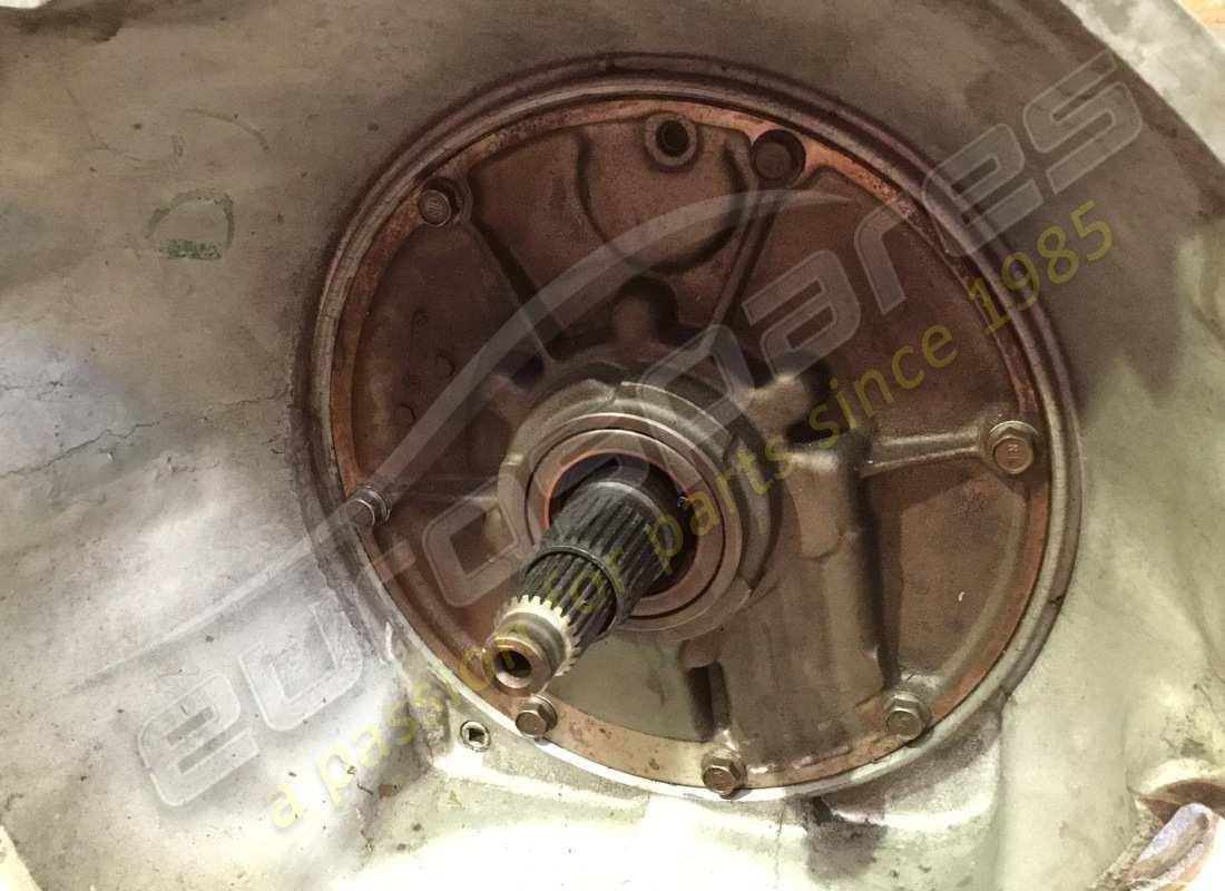gebrauchtes maserati komplettes getriebe. teilenummer ta58317 (2)