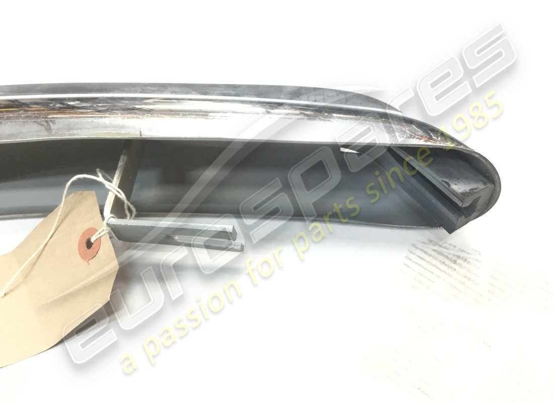 neu ferrari lh vorderer stoßstange, frühe oe-teilenummer 20042305 (3)