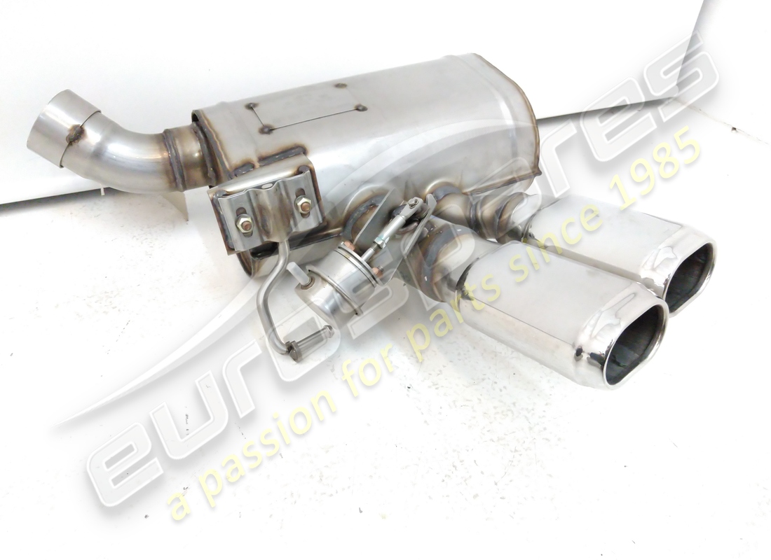 neuer maserati schalldämpfer hinten links. teilenummer 204480 (2)