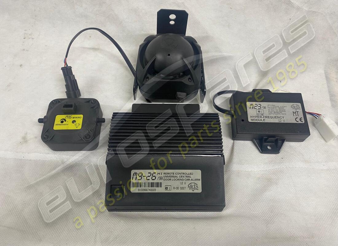 neues maserati alarmsystem-kit. teilenummer 373380016 (1)