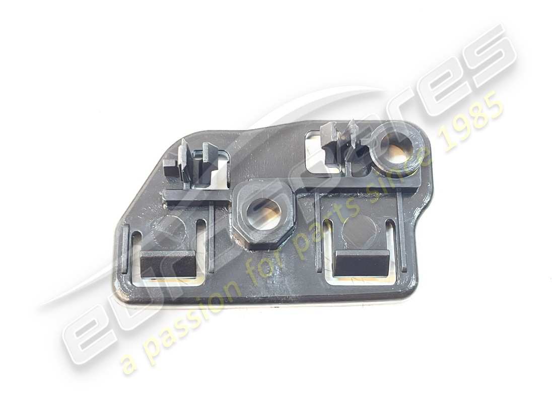 neu maserati rechte seitenhalterung. teilenummer 670004442 (2)