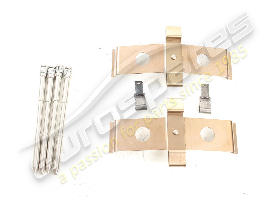 neuer maserati hinterer pad-satz. teilenummer 673010324 (3)