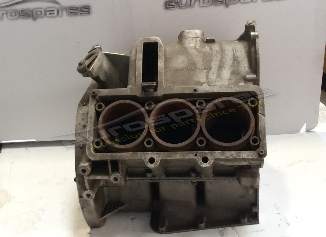 GEBRAUCHT Maserati BASAMENTO CILINDRI COMPLETO DI CANNE . TEILENUMMER 5432180 (1)