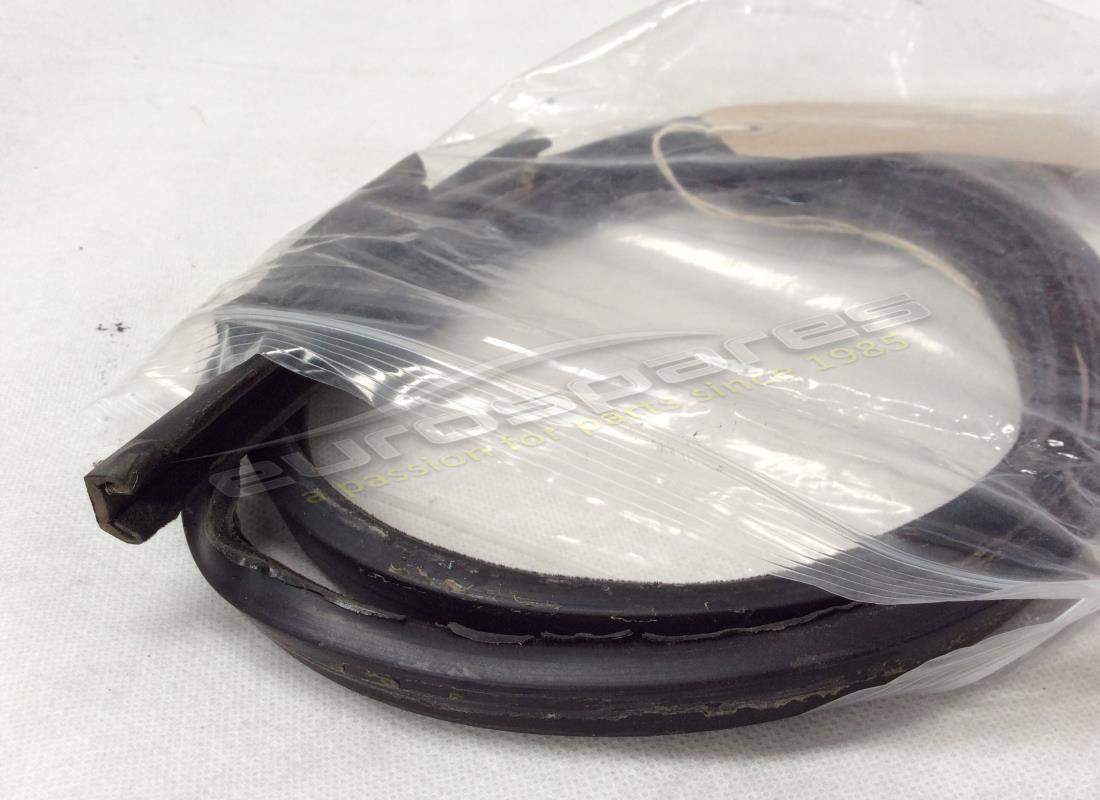 verwendet lamborghini 75 cm velours-kanal. teilenummer 007021107 (1)