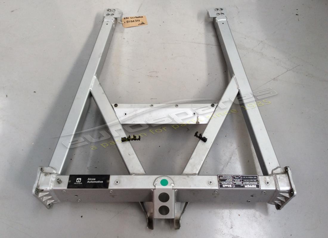 GEBRAUCHT Ferrari KOMPLETTER HINTERER ABNEHMBARER RAHMEN. TEILENUMMER 81184311 (1)