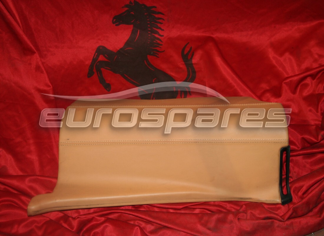 GEBRAUCHT Ferrari KOMPLETTE ABDECKUNG DER MITTELSÄULE LINKS. TEILENUMMER 659021.. (1)