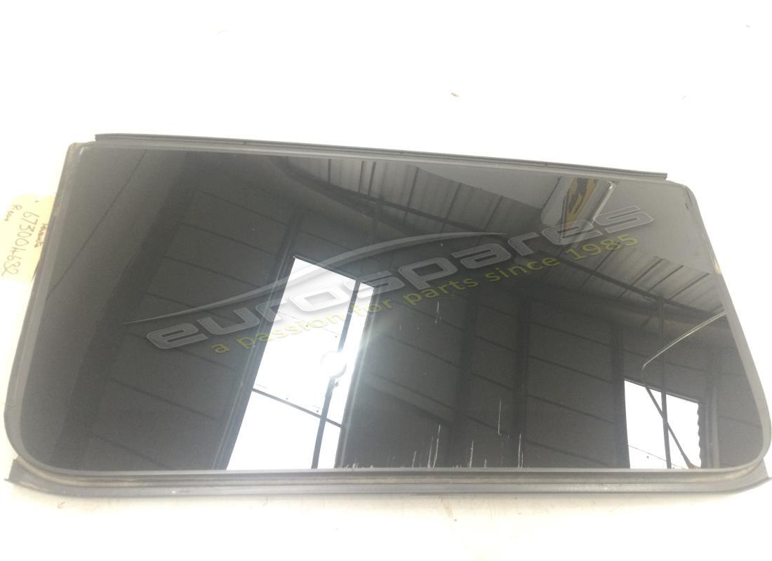 GEBRAUCHTES Maserati HINTERES SCHIEBEDACHGLAS. TEILENUMMER 673004632 (1)