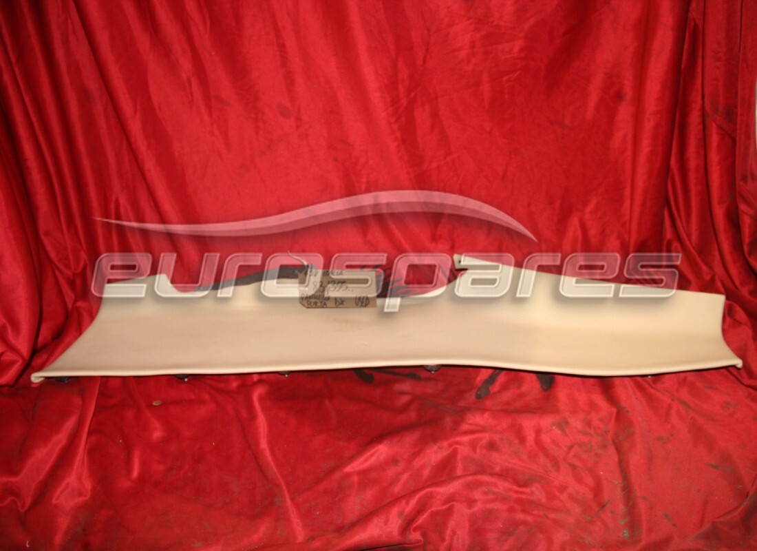 GEBRAUCHT Ferrari KOMPLETTE RECHTE TÜRVERKLEIDUNG. TEILENUMMER 831355.. (1)