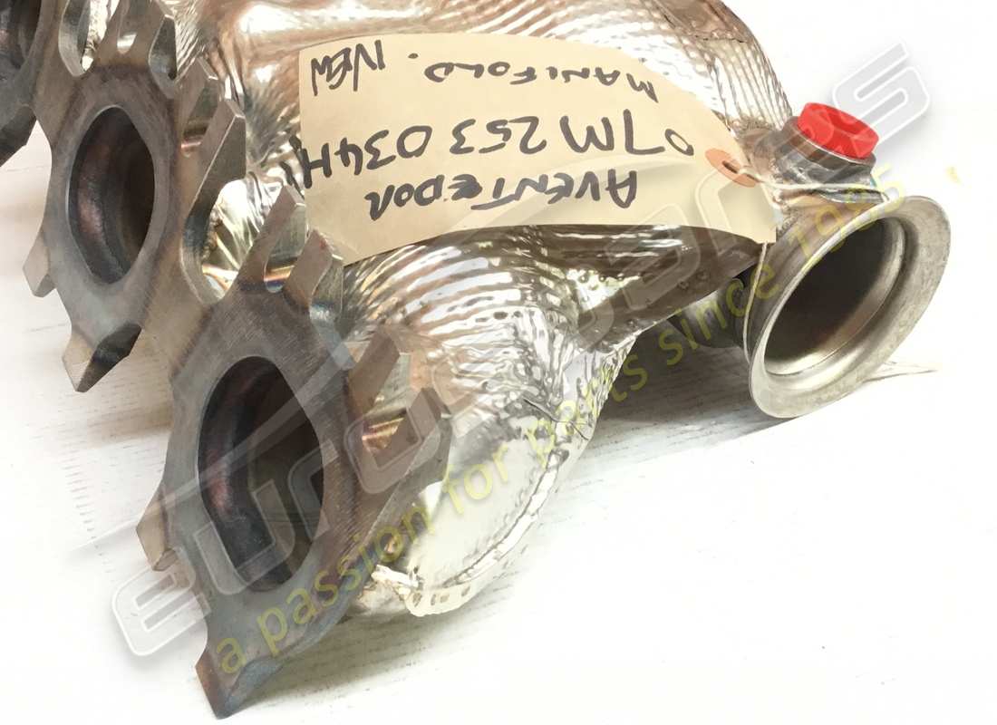 neuer lamborghini auspuffkrümmer. teilenummer 07m253034h (3)