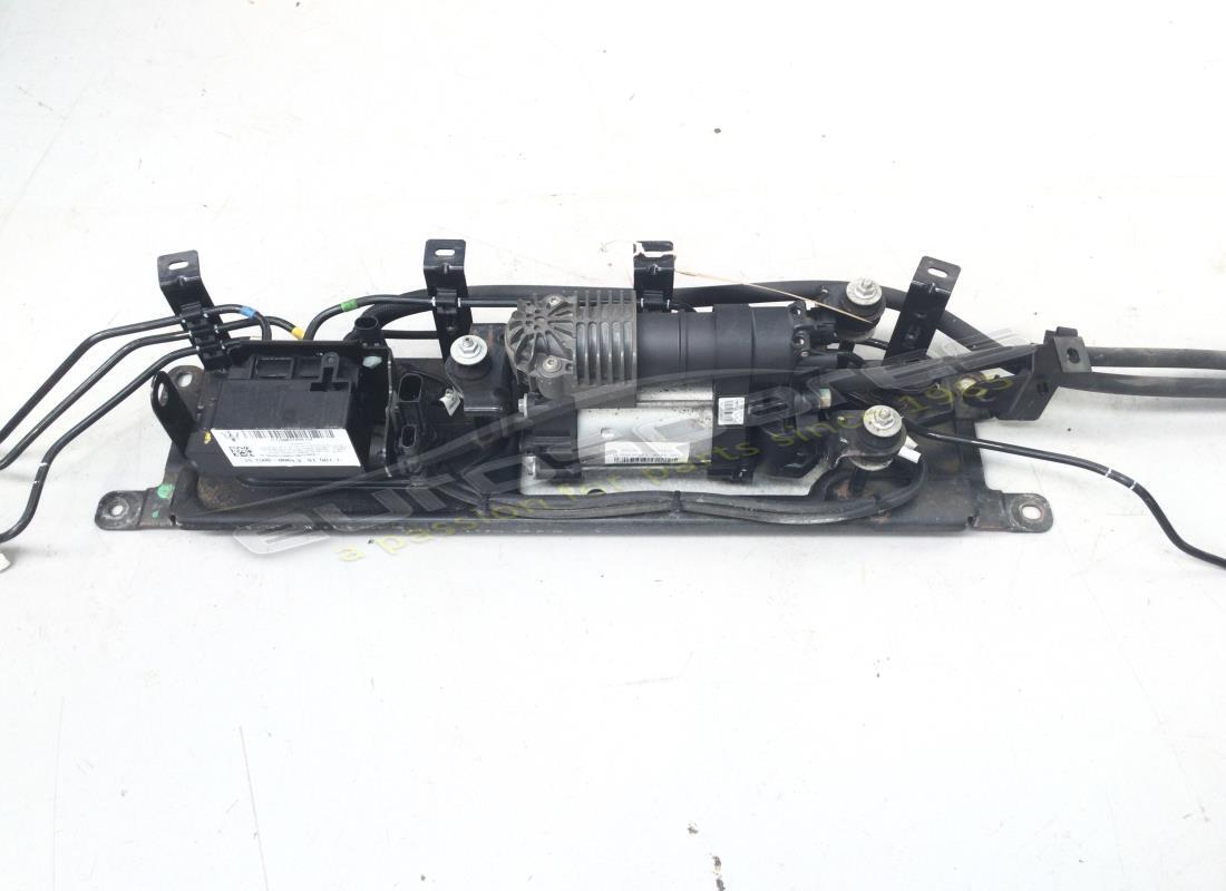 GEBRAUCHTE Maserati KOMPRESSOREINHEIT BAUGRUPPE . TEILENUMMER 670039247 (1)