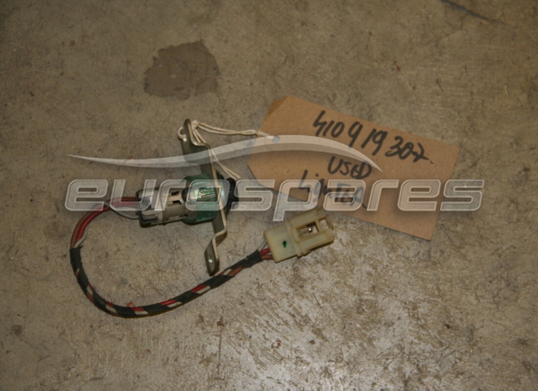 GEBRAUCHTER Lamborghini AUTOFEUERZEUG . TEILENUMMER 410919307 (1)
