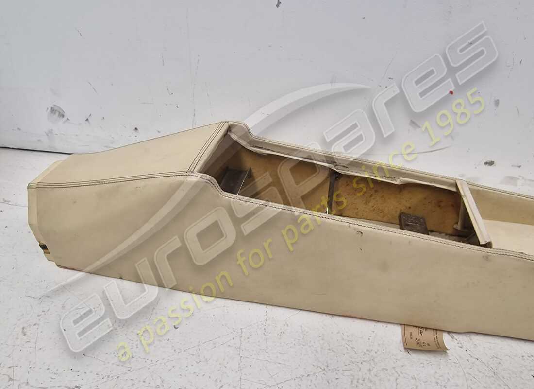 gebrauchte ferrari gepolsterte tunnelabdeckungskonsole. teilenummer 645000.. (4)
