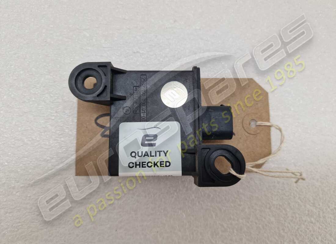 verwendete lamborghini sendeeinheit. teilenummer 7pp907283 (2)