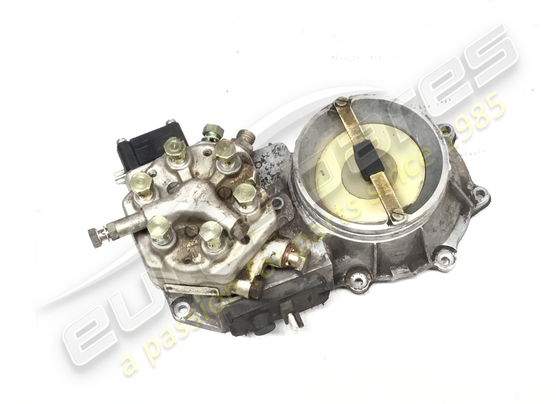 gebrauchter ferrari kraftstoffverteilkopf. teilenummer 70000642 (2)