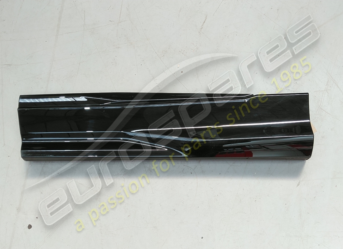 lamborghini abdeckung verwendet. teilenummer 4ml853969by9b (1)