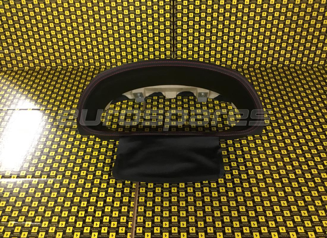 NEU (ANDERES) Ferrari BINNACLE . TEILENUMMER 668515.. (1)