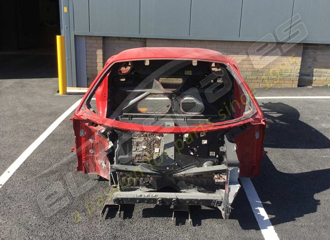 gebrauchte ferrari komplette karosserie. teilenummer 87260000 (4)