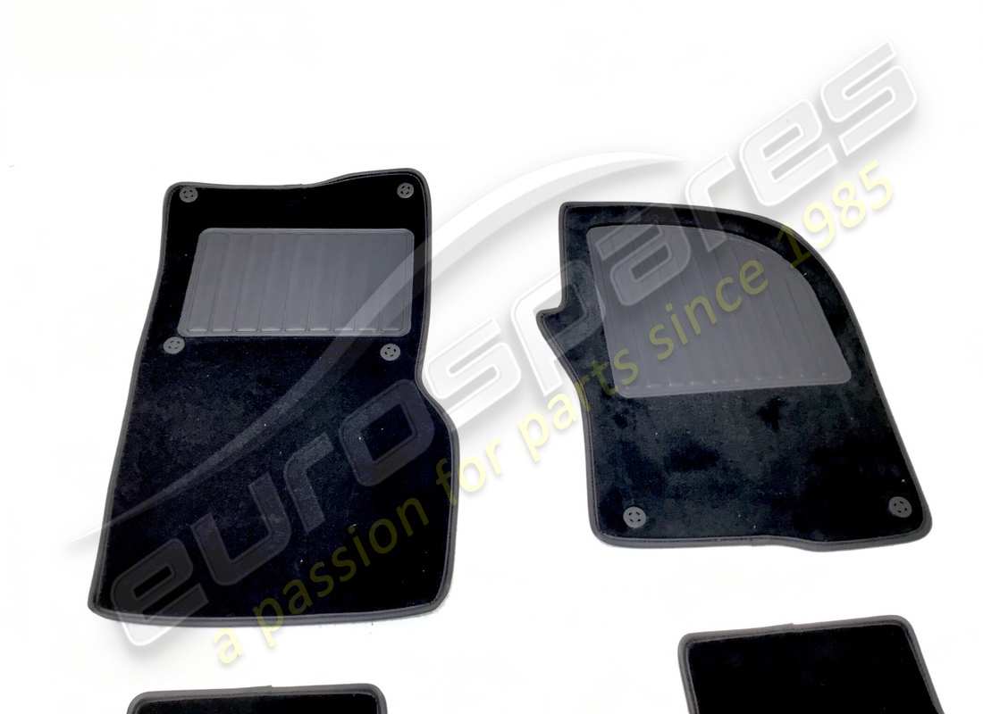 neu (sonstige) maserati mattensatz für auto mit löscher handbuch rhd teilenummer 381510040 (2)