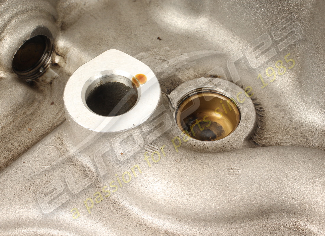 gebraucht ferrari sump. teilenummer 137767 (8)