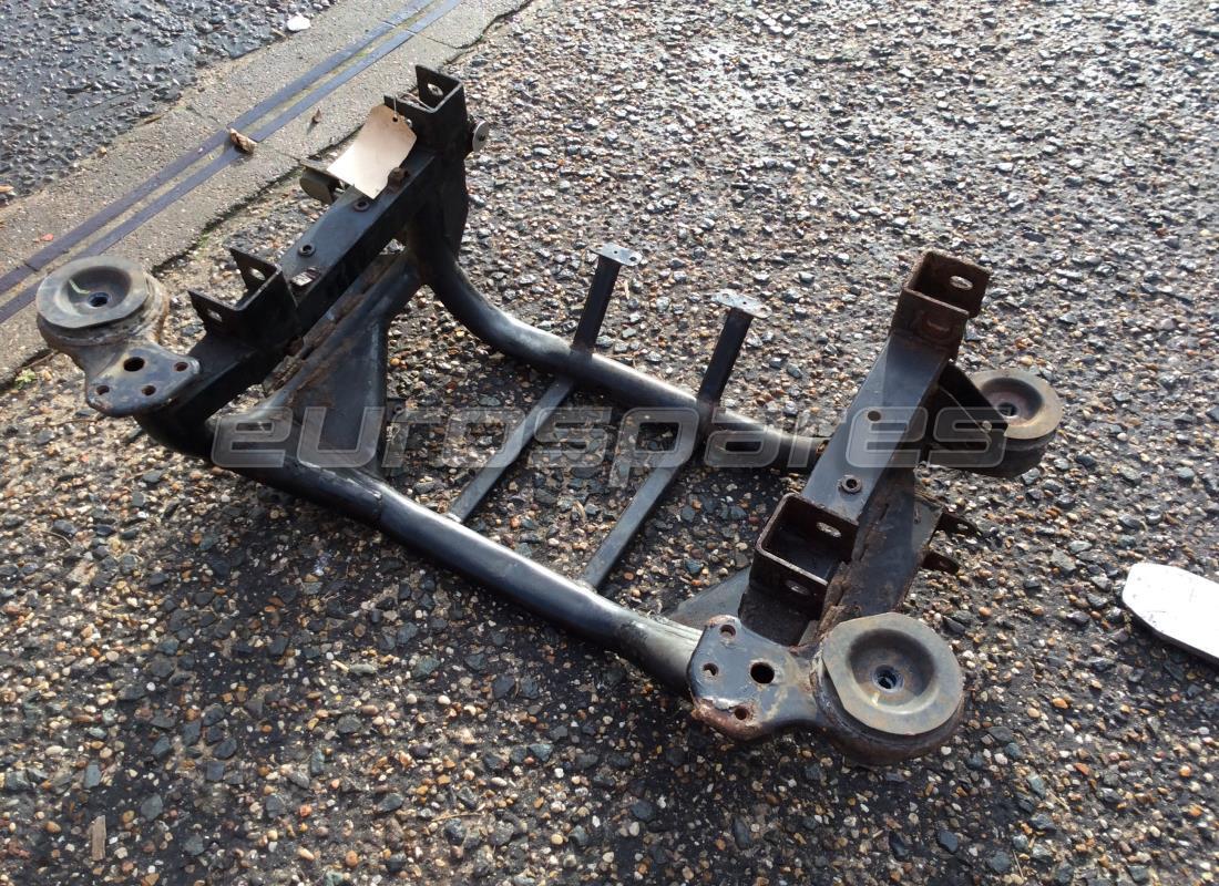 GEBRAUCHT Maserati HINTERER RAHMENBAUGRUPPE. TEILENUMMER 68718800 (1)