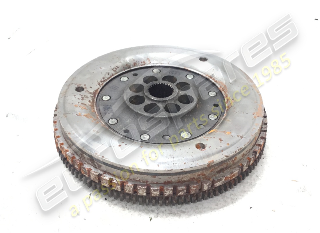 GEBRAUCHTES Ferrari MOTORSCHWUNGRAD. TEILENUMMER 312949 (1)