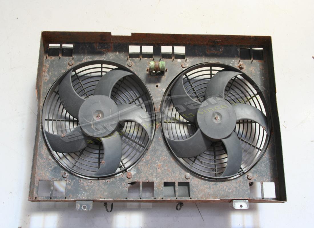 GEBRAUCHT Maserati KOMPLETTE MAGNETVENTIL-LUFTKANALBAUGRUPPE . TEILENUMMER 383300023 (1)