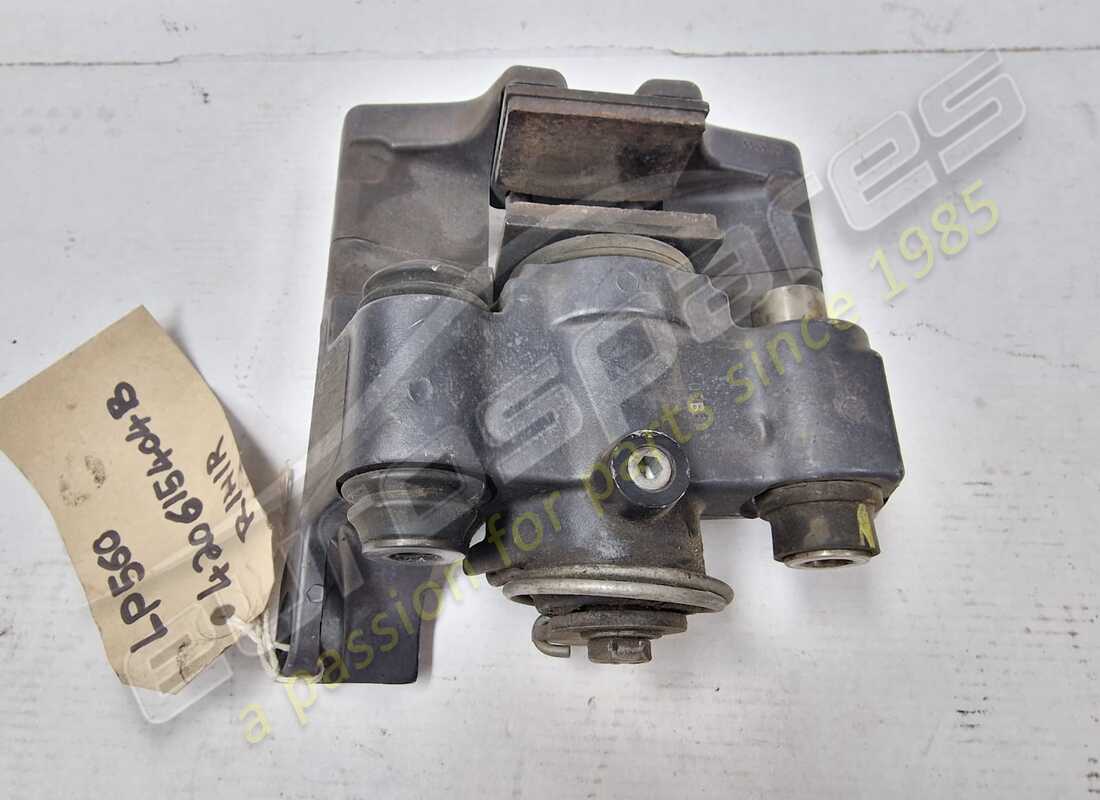 gebrauchter lamborghini bremssattel. teilenummer 420615404b (2)