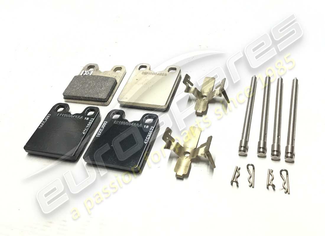 neuer ferrari-satz epb-pads. teilenummer 70004343 (1)