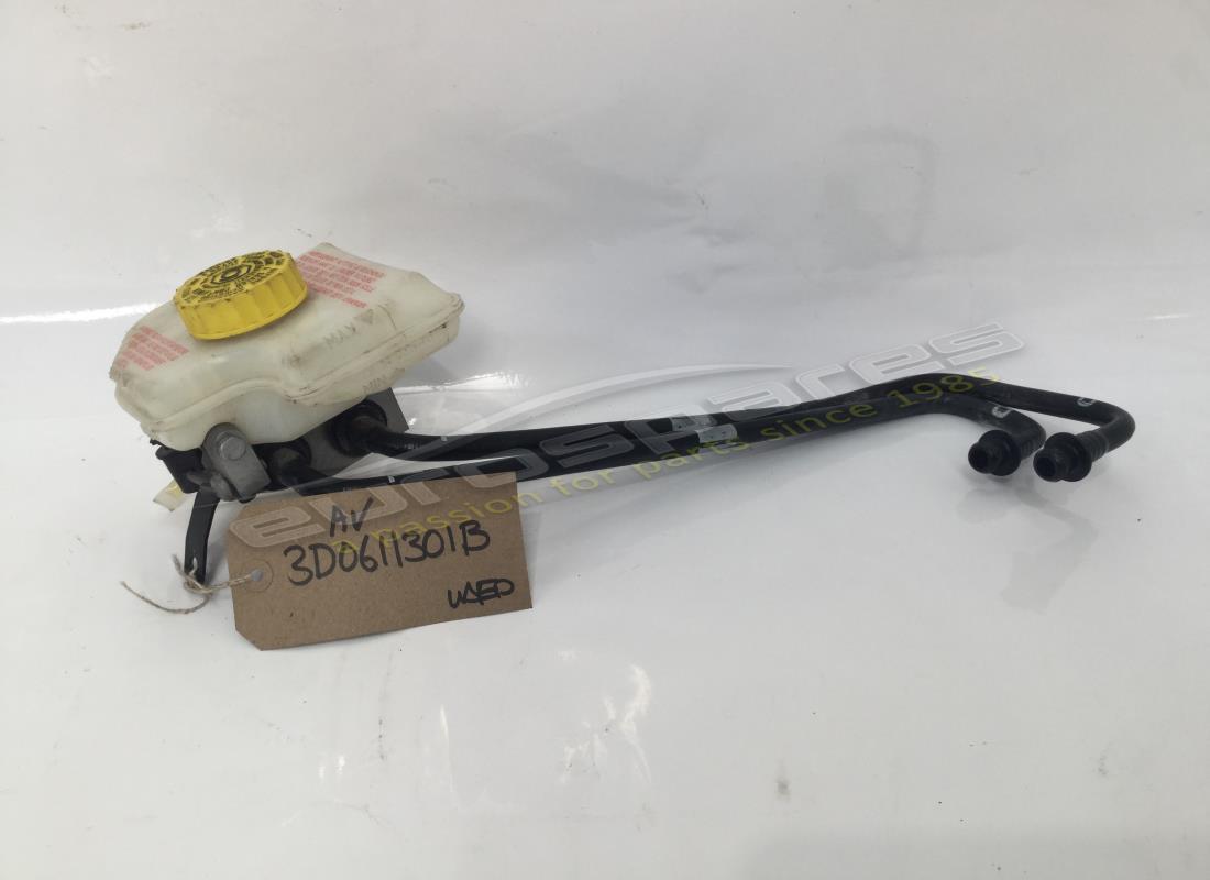 GEBRAUCHT Lamborghini BEHÄLTER FÜR BREMSFLÜSSIGKEIT. TEILENUMMER 3D0611301B (1)