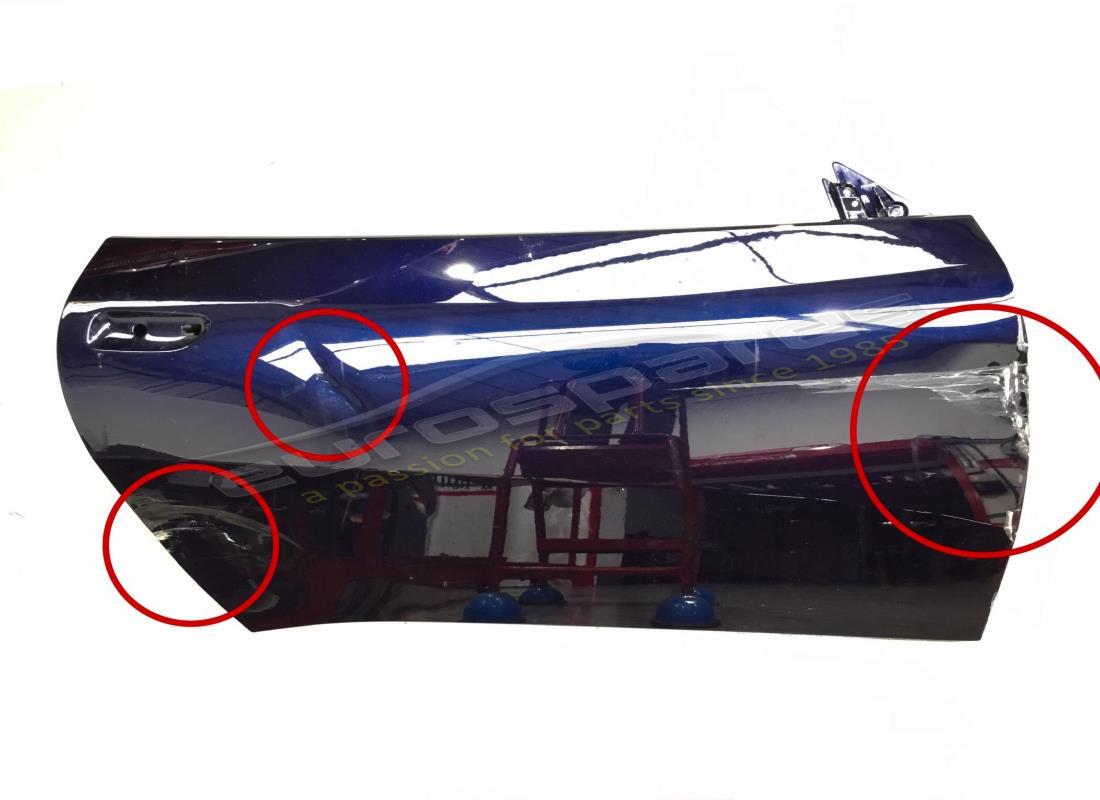 GEBRAUCHT Ferrari RECHTE SEITENTÜR. TEILENUMMER 88008011 (1)