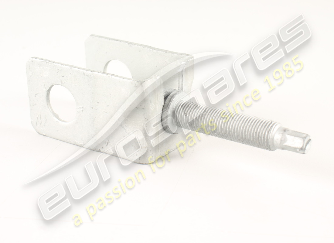neue maserati-halterung. teilenummer 670006270 (1)