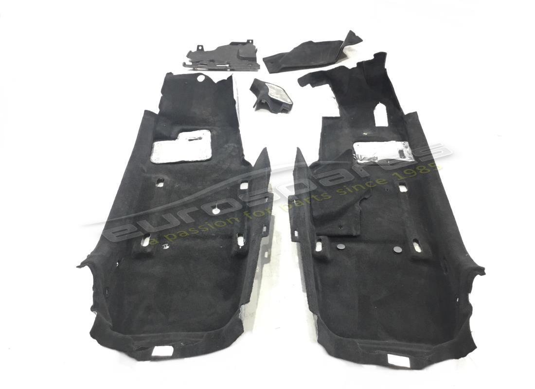 GEBRAUCHTER Maserati SCHWARZER HAUPT-TEPPICHSATZ für Rechtslenker. TEILENUMMER 683804000 (1)