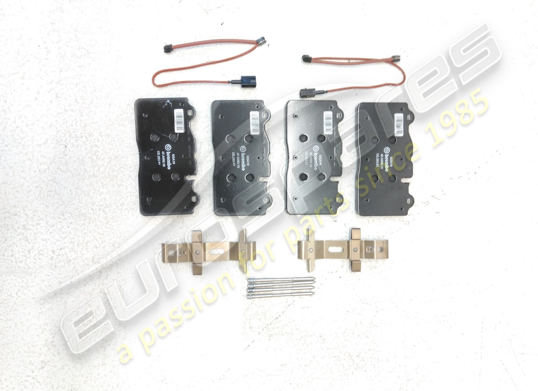 neuer ferrari frontplattensatz mit feder. teilenummer 70001840 (1)