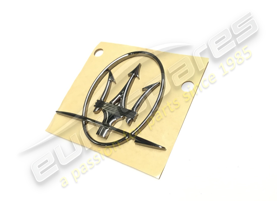 neues maserati-logo an der rechten seite. teilenummer 670106033 (1)