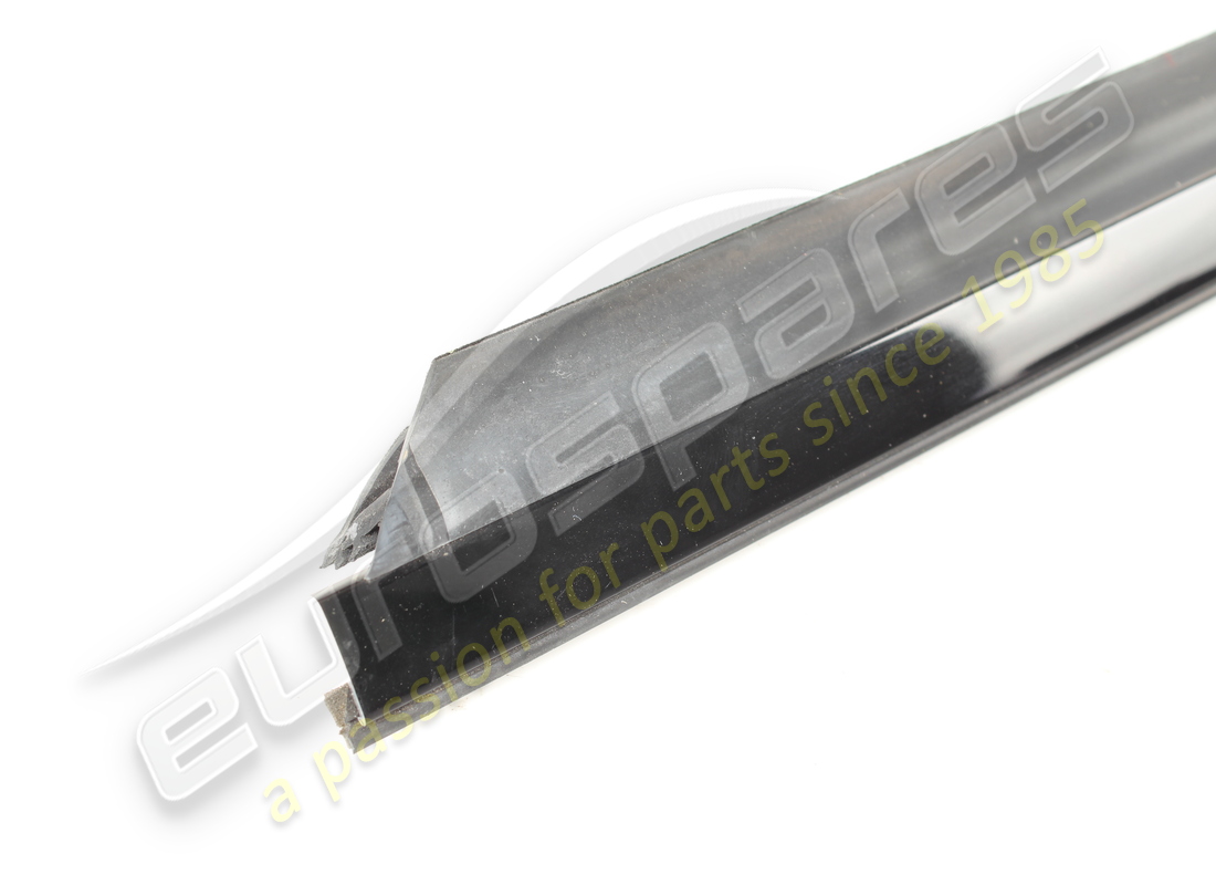 gebraucht maserati linke äussere glasschaberdichtung teilenummer 82076100 (2)