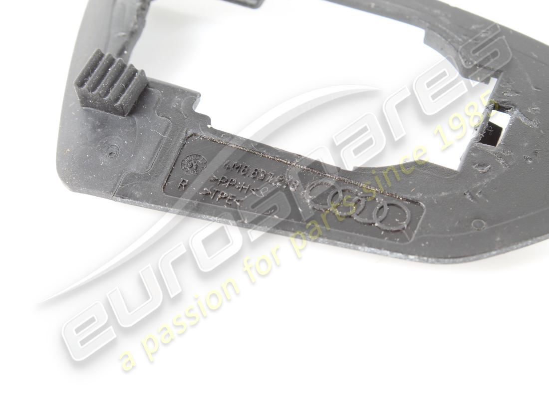 GEBRAUCHT LAMBORGHINI BACKING HINTEN. TEILENUMMER 4M8837278 (2) gebraucht lamborghini backing hinten. teilenummer 4m8837278 (2)