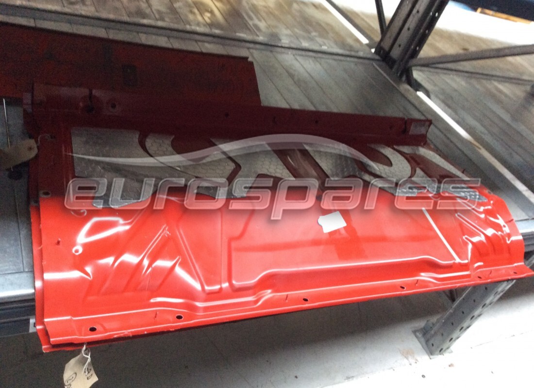 Gebrauchte Ferrari Dachwanne. TEILENUMMER 82997000 (1)