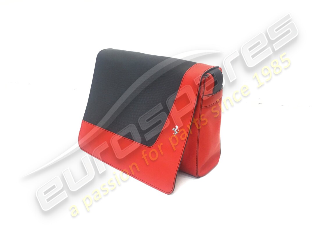 neue ferrari umhängetasche. teilenummer 70004802 (2)