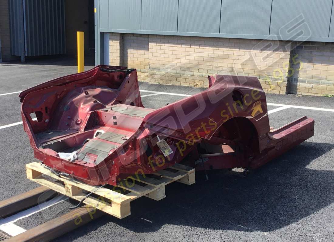 verwendet ferrari hinterer rahmenteil. teilenummer 814360000b (2)