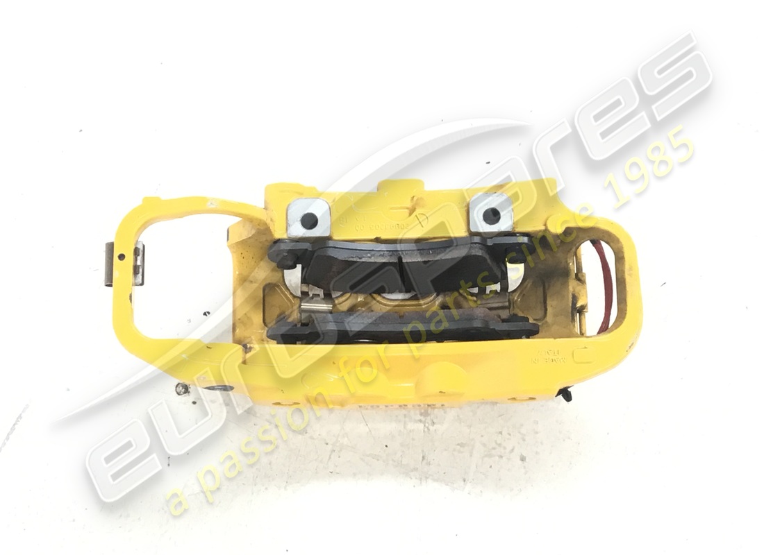 gebrauchter ferrari hinterer linker bremssattel mit belägen. teilenummer 327648 (3)