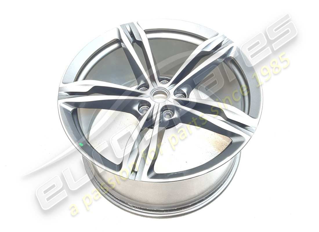 neues ferrari hinterrad. teilenummer 328871 (2)