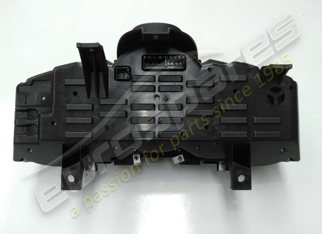 gebrauchte ferrari instrumententafel. teilenummer 302544 (3)