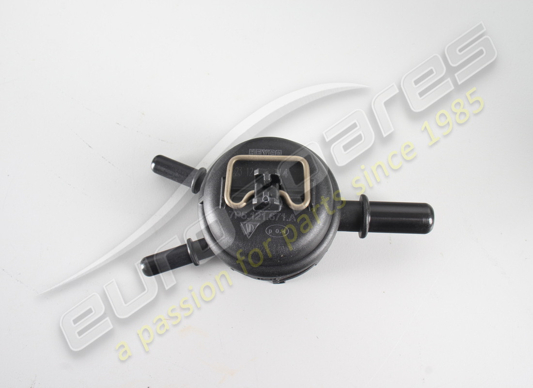 neues porsche entlüftungsventil. teilenummer 7p5121671a (1)