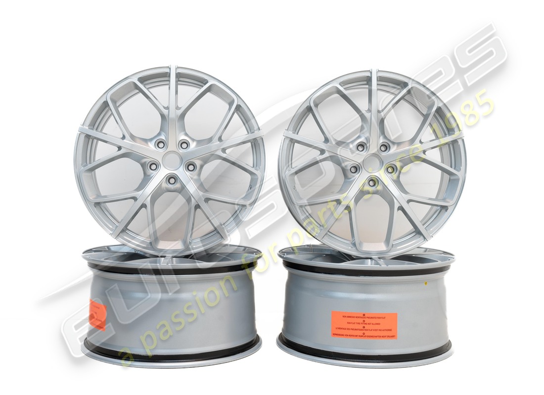 neu ferrari genuine 20 geschmiedet räder, lackierung, glänzendes silber. teilenummer 70004983 (1)