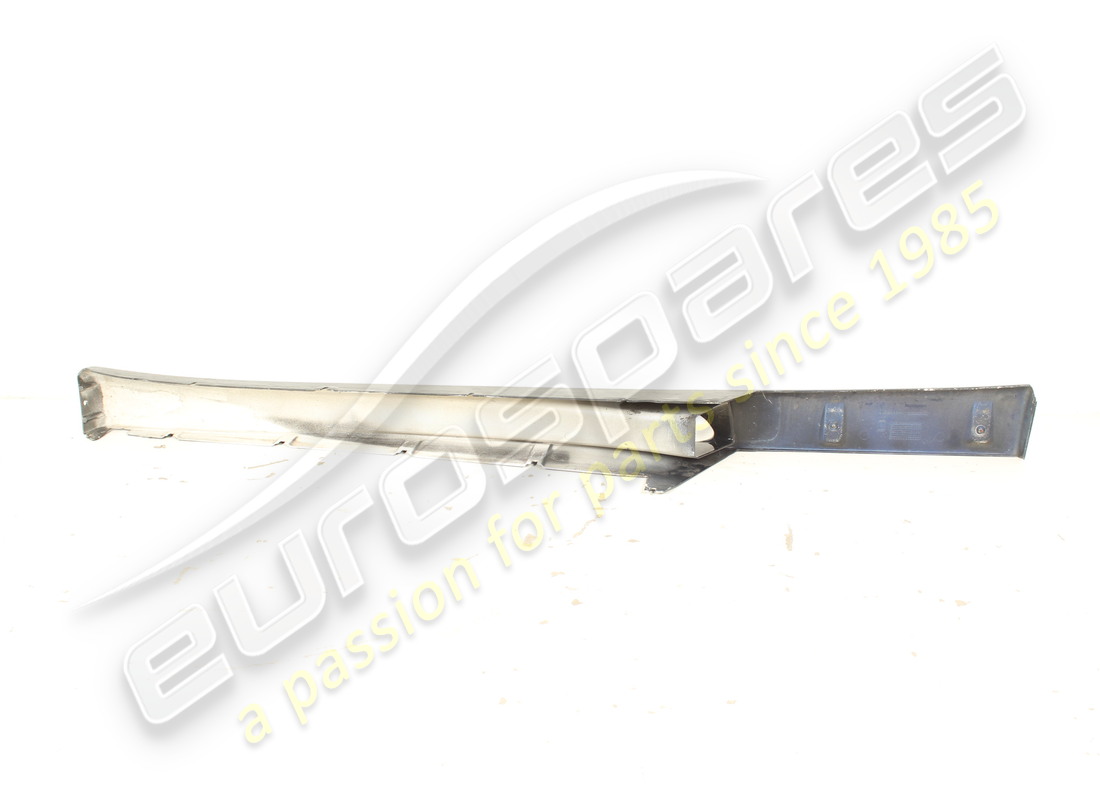 verwendet ferrari abdeckung für linken seitenträger. teilenummer 64101210 (3)