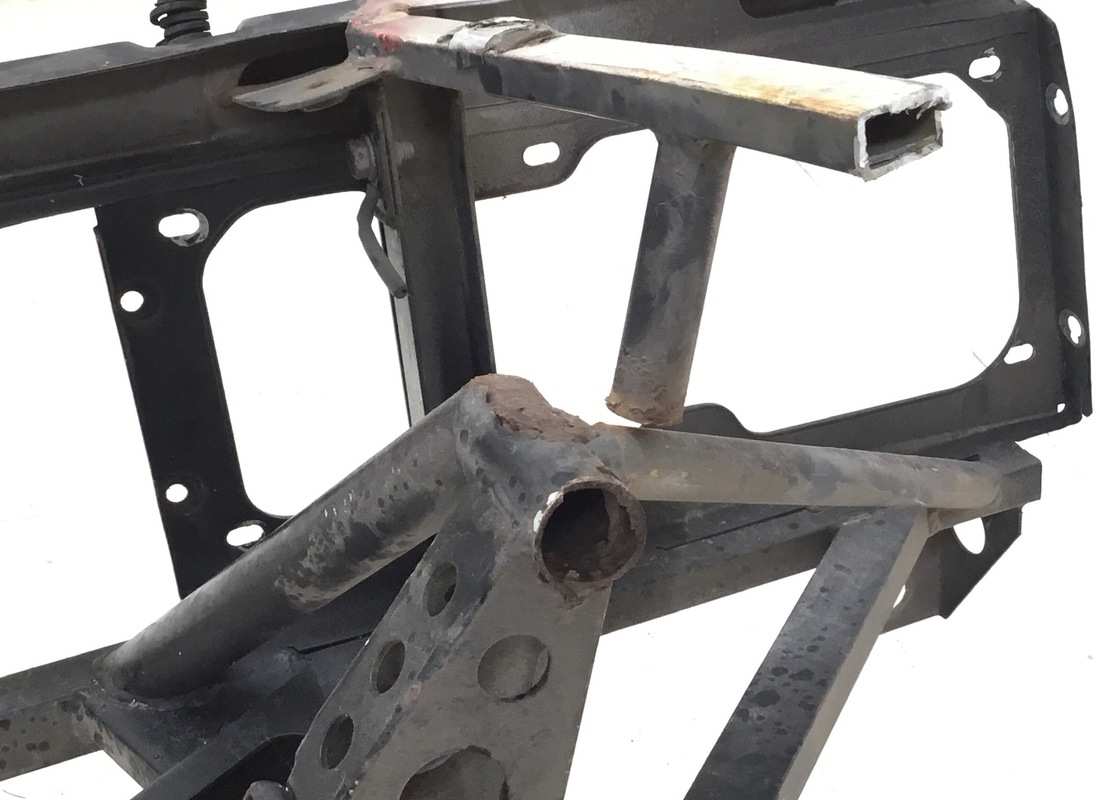 beschädigt eurospares ferrari 512 tr hinterrahmen. teilenummer eap1373989 (4)