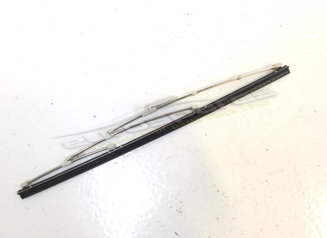 NEU (ANDERES) Ferrari 14'' WISCHERBLATT . TEILENUMMER 241342800 (1)