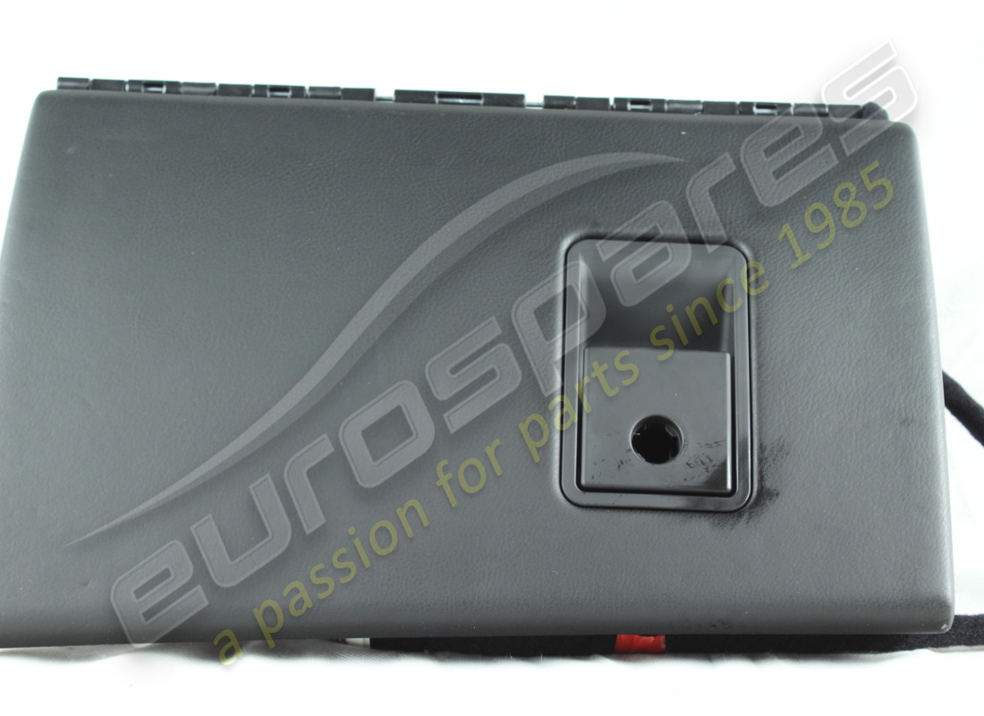 neu maserati komplette schublade aus schwarzem leder. teilenummer 69918000 (3)